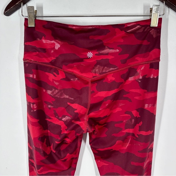 Athleta Elation Train Printed 7/8 Tight Size Medium Red Camo Shine - Picture 5 of 8